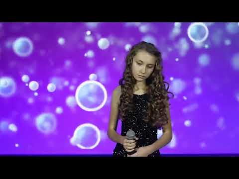 Hurt-Christina Aguilera ( cover by Vera Zybko)