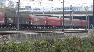 preview picture of video '1602 (Schiphol), Alstom since 1981, Railion/DB Schenker freighttrain, Barendrecht, 7 november 2011'