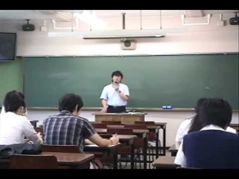 聖学院大学│体験授業│「マンガばかり読んでいると・・？」3/4