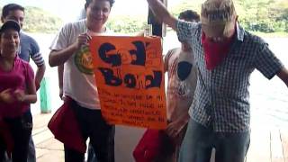 preview picture of video 'Campamento juvenil Ya va regresar 2009, David se vuelve loco, Otra vez!'