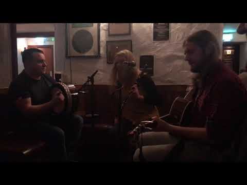 Kirsten Allstaff “Four/4” CD Launch O’Connor’s Pub Doolin 27 Feb 20_1