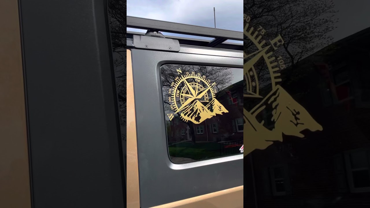X-Bull traction boards mounted to GP-Factor accessory mount for Teraflex HD hinges