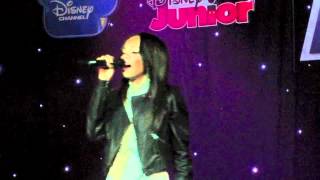 CHINA ANNE McCLAIN: &quot;Unstoppable&quot; Live!