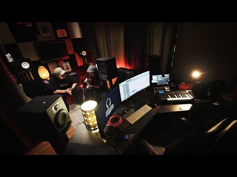 Escape From Riot Island | Trailer - Making of the Online Game