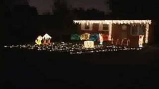 Santa Coming to Town - Boston Pops  ChristmasLightShow.Com