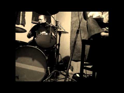 Basement session with Moon Chaplin and the Magic Men: Black Dog