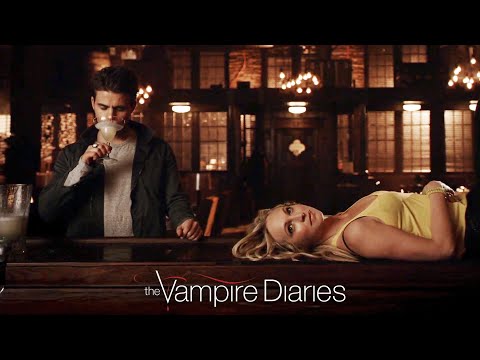 Stefan und Caroline schalten ihre Menschlichkeit ab | Vampire Diaries