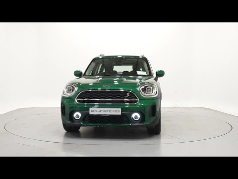 211D22855 - 2021 MINI COUNTRYMAN Cooper S E Classic.