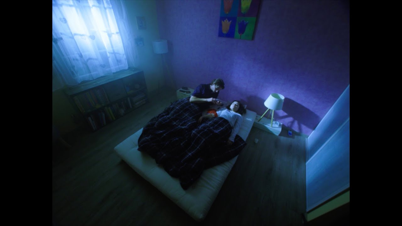 Miniature de la vidéo DIM LA LIGHT - LOLA du film Lola