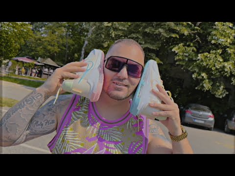 Dzsiiza - Kupé | OFFICIAL MUSIC VIDEO |