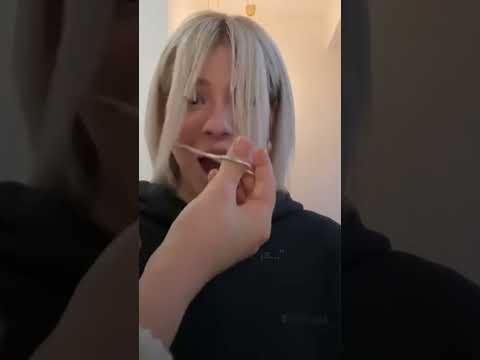 Aldi cashier has millions of clicks