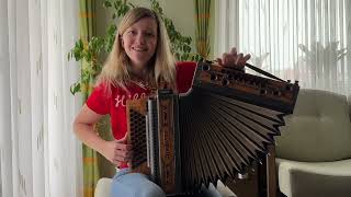 Brenna tuats guat (Hubert von Goisern) -  Steirische Harmonika - Sabrina Kulovits
