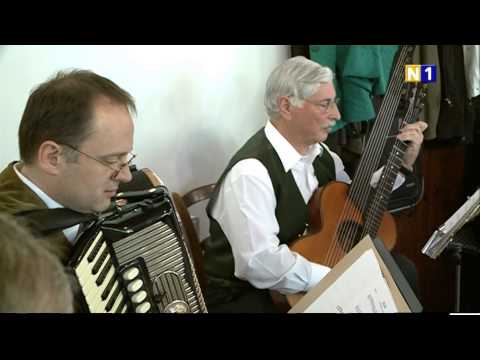 download lagu mp3 mp4 Traiskirchen Heurigenkalender, download lagu Traiskirchen Heurigenkalender gratis, unduh video klip Traiskirchen Heurigenkalender