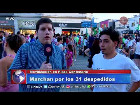 Marcha en plaza Centenario