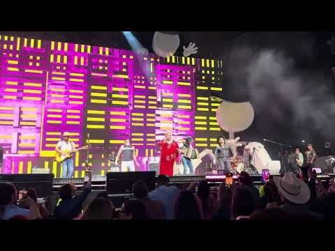 Vive La Leyenda 2025 | "Invítame a pecar" Ft Genitallica (En Vivo)