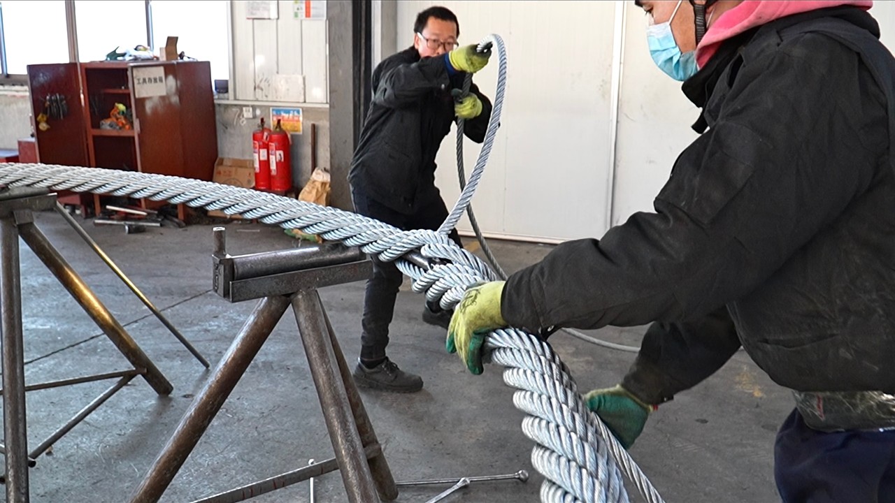 How to make a huge steel wire rope, full of power