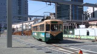 preview picture of video '富山地鉄市内軌道線7000形旧塗装 富山駅停留所到着 Toyama City Tram Line'