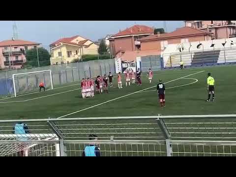 Calcio. Il Pontelungo batte la Carcarese, ecco la punizione vincente di Andrea Guardone