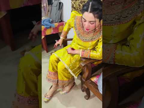 Veery di mehndi di tyari💃🏻💃🏻