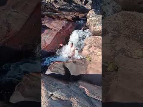 Cachoeira em Presidente Kubitschek - MG