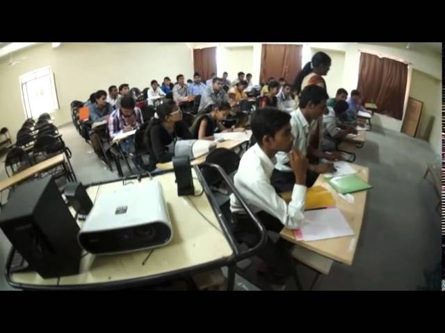 C Z Patel College of Business & Management vidéo #1