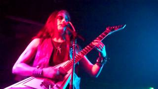 Primitive Graven Image