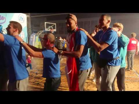 Huldiging ZZ Leiden Vijf Meihal na winst NBB-beker maart 2019