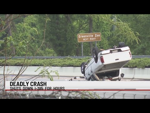 Woman killed during crash on I-385 SB near N. Pleasantburg Dr.