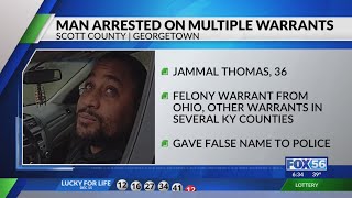 Man arrested on multiple felony warrants in Scott County