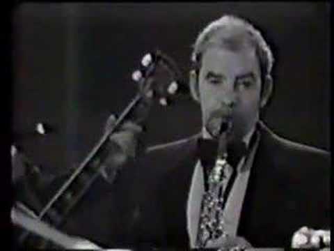 It don't mean a Thing - Welsh Alex 1976