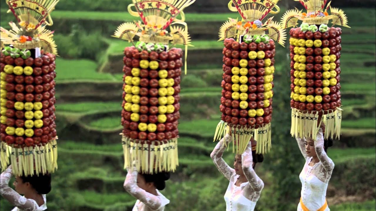 Beautiful TV Commercial - Standard Chartered