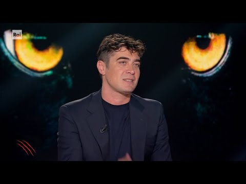"Tre metri sopra il cielo", il successo di Riccardo Scamarcio - Belve 19/11/2024