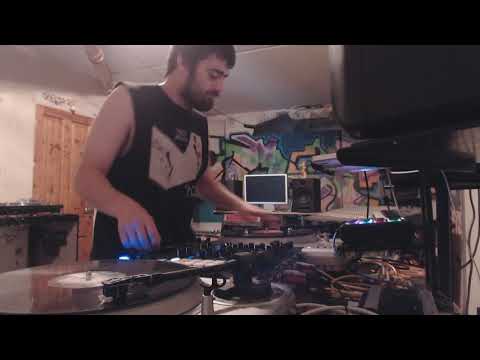 2019 Cut2Cut Worlds - Jimmy Penguin (Ireland)