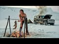 Duniya Ki Sabse THANDI Jagah Pe Bhookhi Fassi Rahi Ye LADKI Movie Explain In Hindi