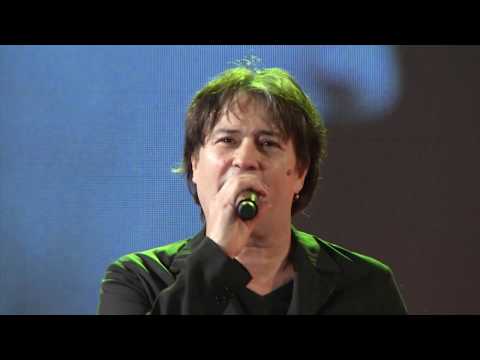 Vlado Kalember & Srebrna krila - Je li ti žao zbog nas (MGNZ 2019)