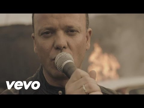 Gigi D'Alessio - Chiaro (Official Video)