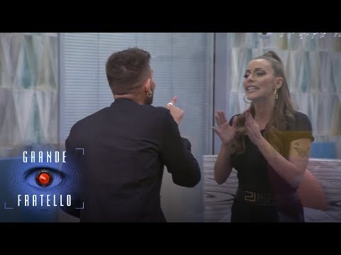 Grande Fratello - Il confronto tra Karina Cascella e Cristian Imparato