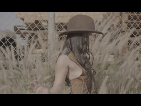 Leilani Wolfgramm - THE TRAIL (Acoustic)