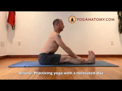 Practicing yoga forward bends with a herniated disc
