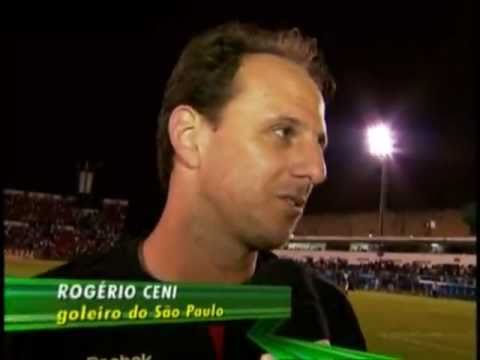 São Caetano 0 X 2 São Paulo - Paulistão 2011 - 05/03/11 - Globo Esporte