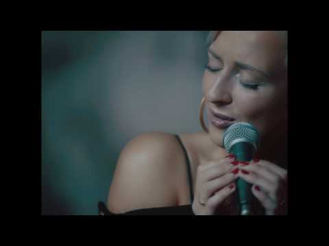 Ada Kaźmierczak - Jak złoto feat. Reno (prod. Stona)