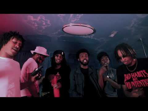 682 Fenk x 682 Moski x 682 Shed- In N Out (Official Music Video)