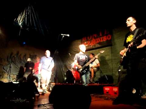 The Bayonets - Mr.Know It All - Live @ 19.Monte Paradiso Fest '11