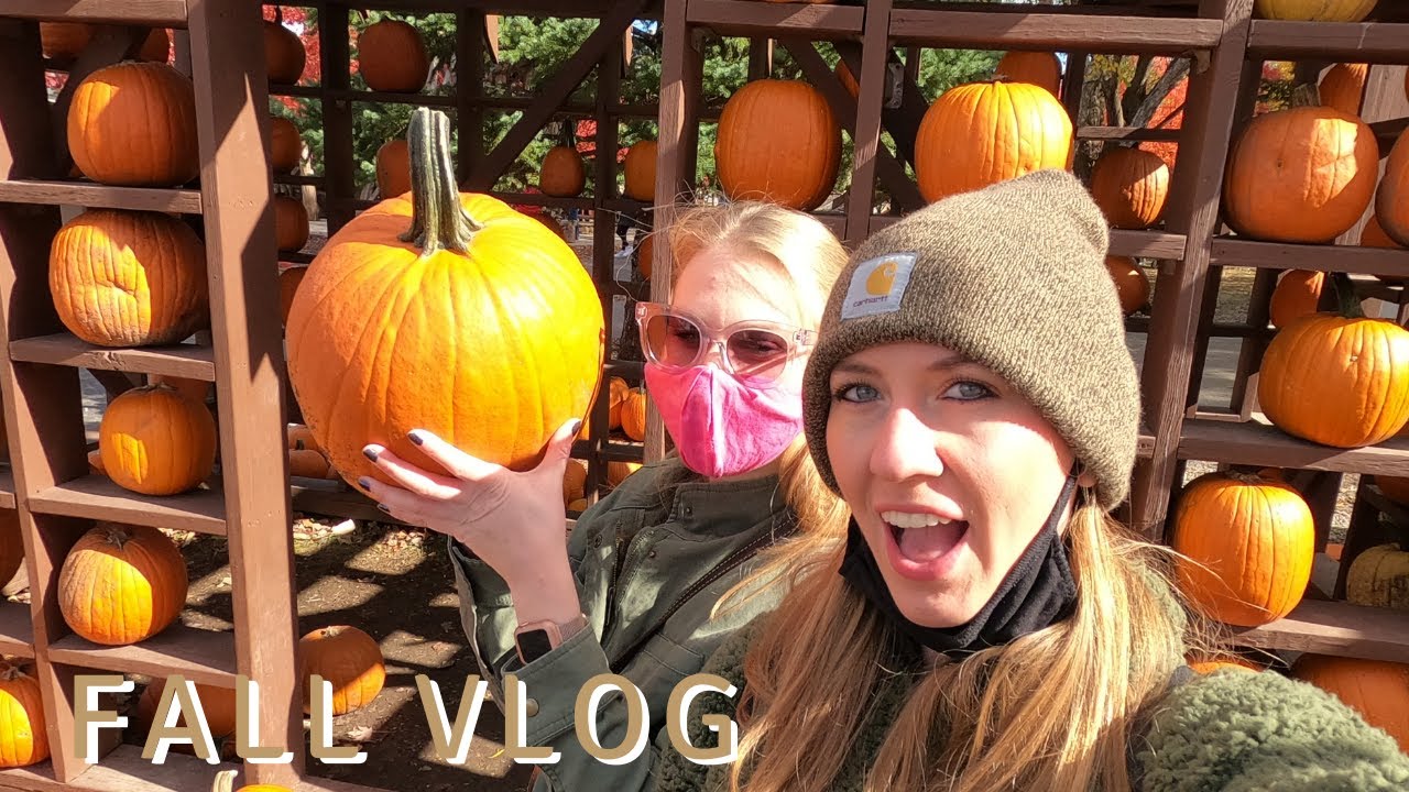 Fall Vlog // pumpkin patch, carving pumpkins, and ghosts?