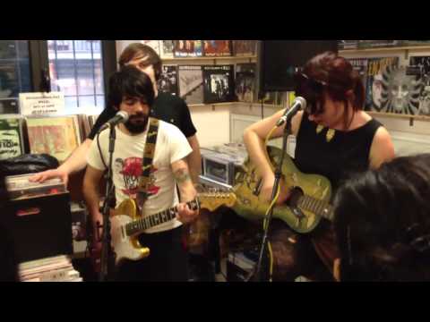 Miss Chain & the Broken Heels // Rainbow // Record Store Day