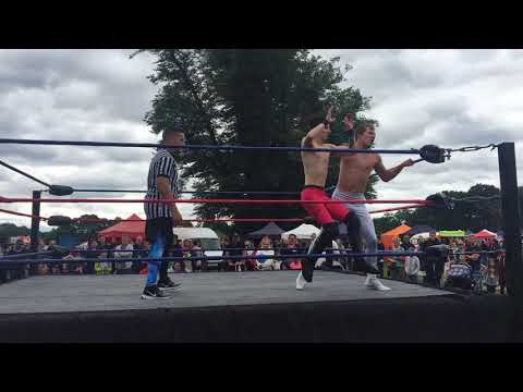 Oli Peace vs Danny Black