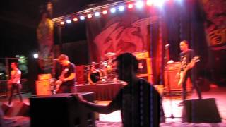 Chixdiggit! &quot;Quit Your Job&quot; + &quot;Swedish Rat&quot; live @Bo Diddley Plaza GAINESVILLE (FL) 31-10-2014