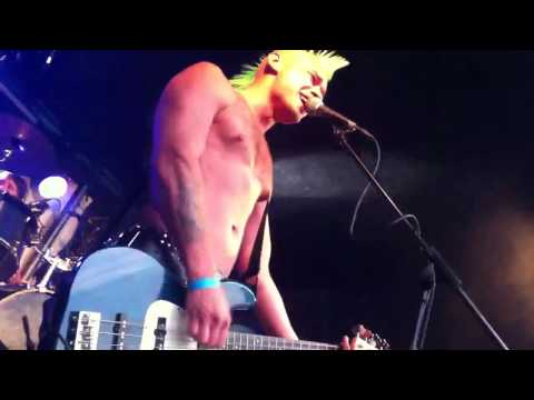 Totally Obnoxious - Out of the blue LIVE @ Punk´n´Roll 2014