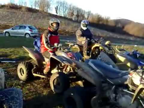 113.DEČKI  ŽUTNICE - Kod Sv. Jakopa