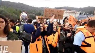 &quot;No borders, no nations, stop deportation&quot;.